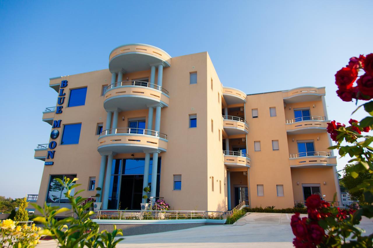 Hotel Blue Moon Ulcinj Exterior foto